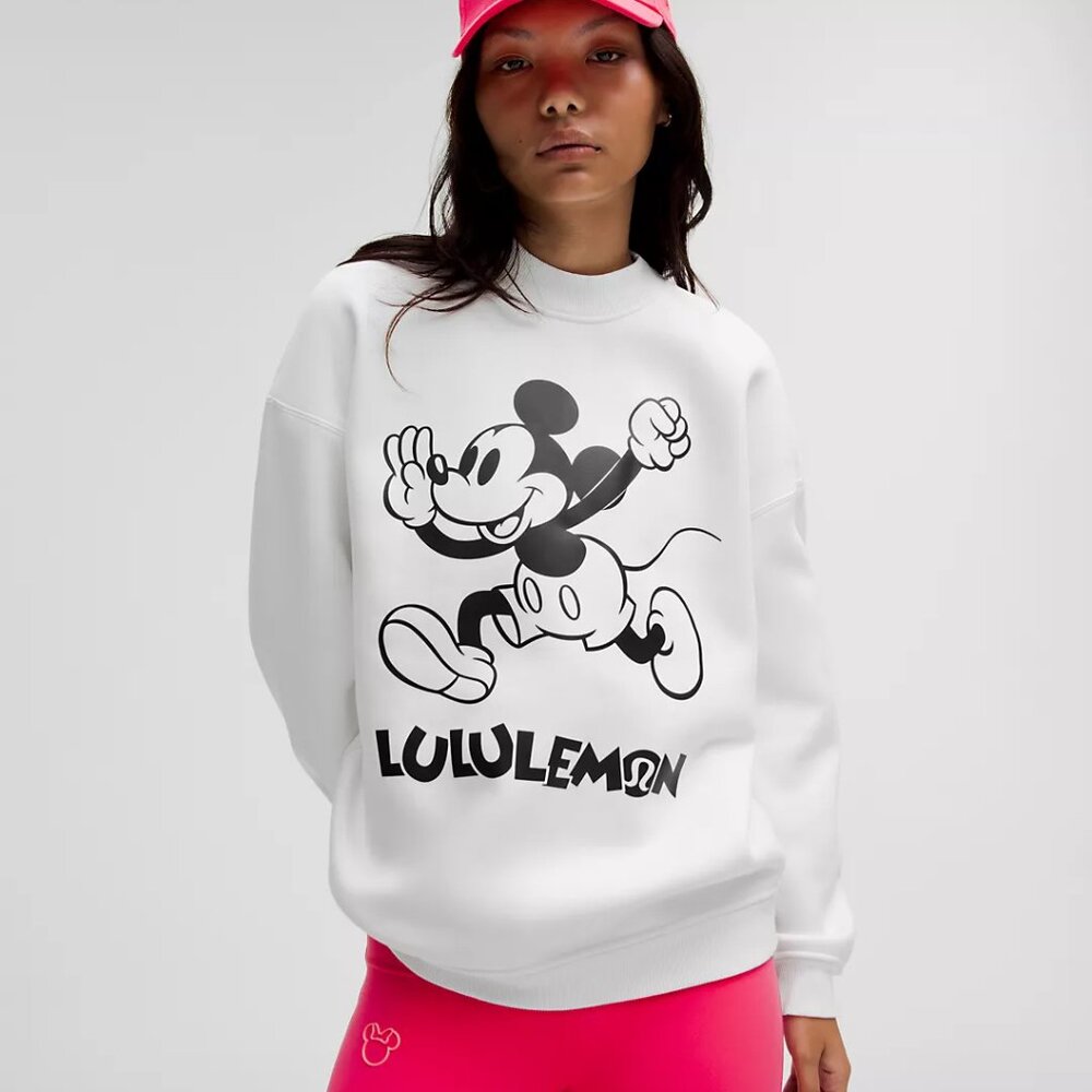 Disney x lululemon Fleece Oversized Pullover Mickey NWT White